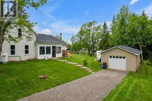 1069 County Rd 9, Napanee, ON, K7R0E4 | Card Image