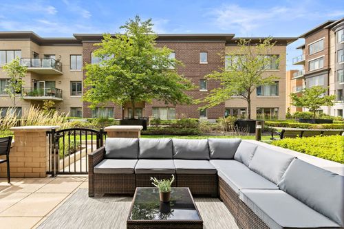 213-150 Henley Pl, Weehawken, NJ, 07086-1304 | Card Image