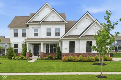 14196 Helen Dr, Carmel, IN, 46074-7774 | Card Image
