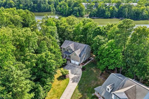 101 View Pointe Dr, Newport News, VA, 23603-1384 | Card Image