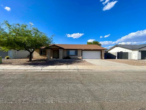 11348 E 24th Ln, Yuma, AZ, 85367-3631 | Card Image