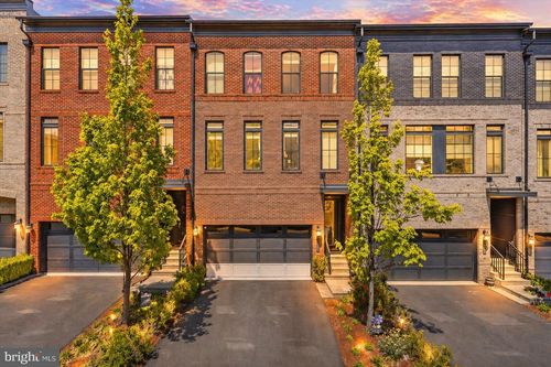 42286 Porter Ridge Terrace, BRAMBLETON, VA, 20148 | Card Image