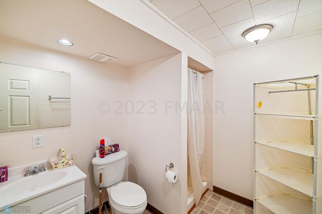 House bathroom | Image 24