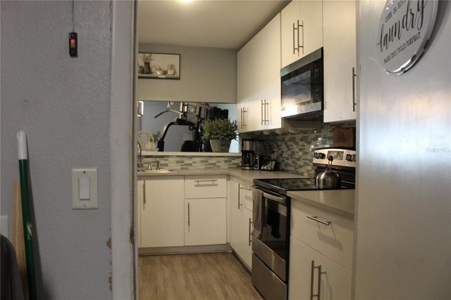 301 Orange Blossom Dr, Townhouse with 3 bedrooms, 3 bathrooms and null parking in Winter Haven FL | Image 12