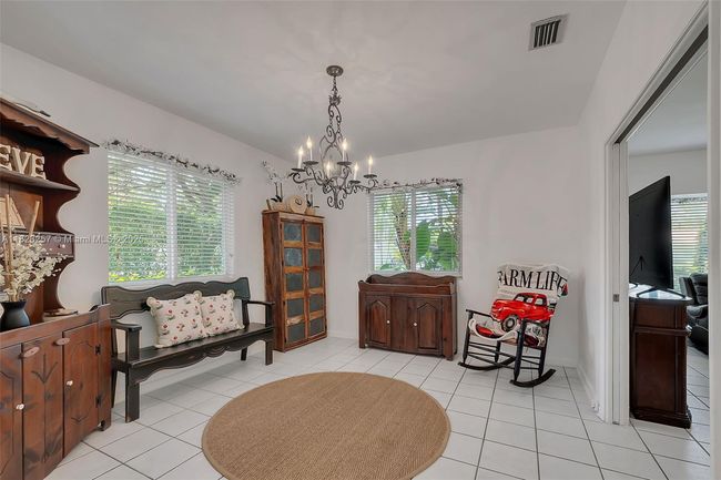 7340 Sw 123 Rd Ter, House other with 5 bedrooms, 3 bathrooms and null parking in Pinecrest FL | Image 13