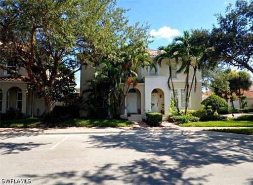 6112 Towncenter Cir, NAPLES, FL, 34119-9558 | Card Image