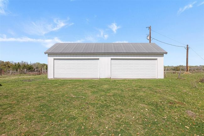 8232 Fm 2145, Home with 3 bedrooms, 3 bathrooms and null parking in Ledbetter TX | Image 21
