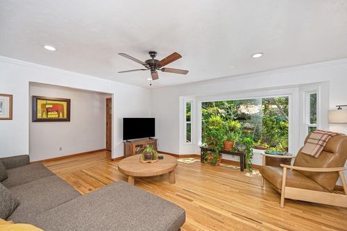 535 Chinquapin Way, Auburn, CA, 95603-3535 | Card Image