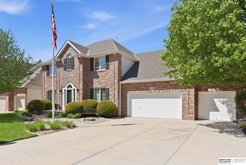 18320 Ontario St, Omaha, NE, 68130-4279 | Card Image