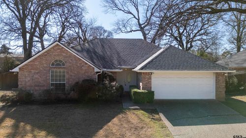 725 Beth Dr, Tyler, TX, 75703-4624 | Card Image