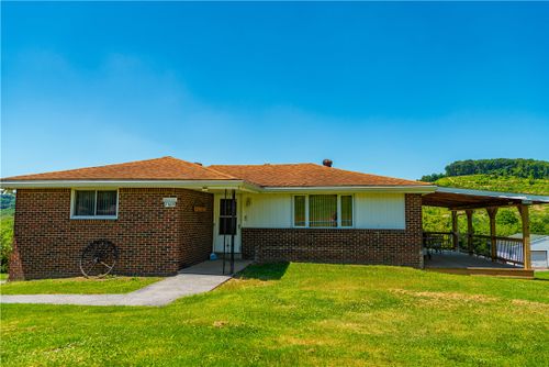 2808 Crawford Ave, Northern Cambria, PA, 15714-2475 | Card Image