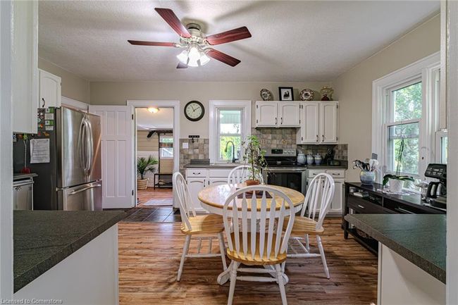 631 Hillcrest Rd, Home with 4 bedrooms, 2 bathrooms and null parking in Simcoe ON | Image 15