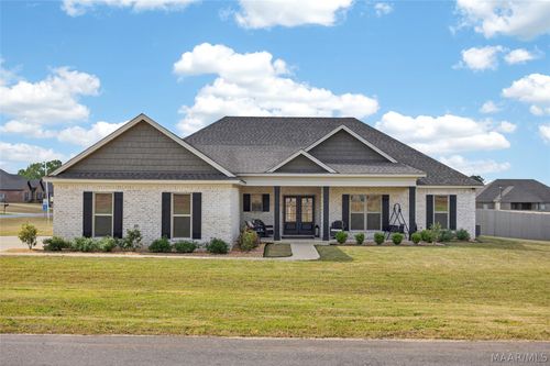 30 Preserve Dr, Wetumpka, AL, 36092-7580 | Card Image