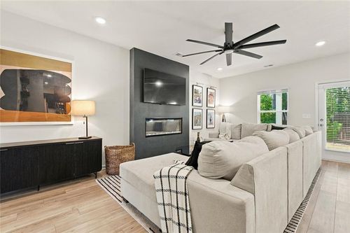 1170 Chastain Dr, Sugar Hill, GA, 30518-7349 | Card Image