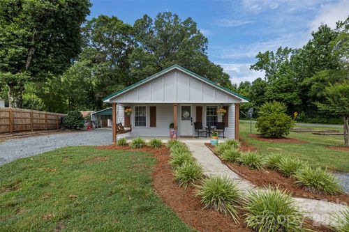 6121 Sikes Mill Rd, Monroe, NC, 28110-9092 | Card Image