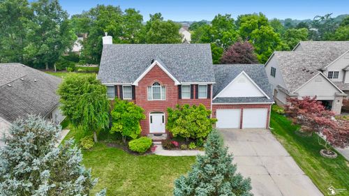 788 Windsor Ct, Monroe, MI, 48161-1824 | Card Image