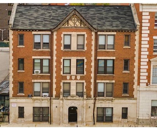 307-3345 N Marshfield Ave, Chicago, IL, 60657-2132 | Card Image