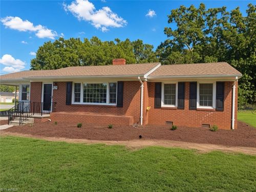 5204 S Nc Highway 49, Burlington, NC, 27215-8692 | Card Image