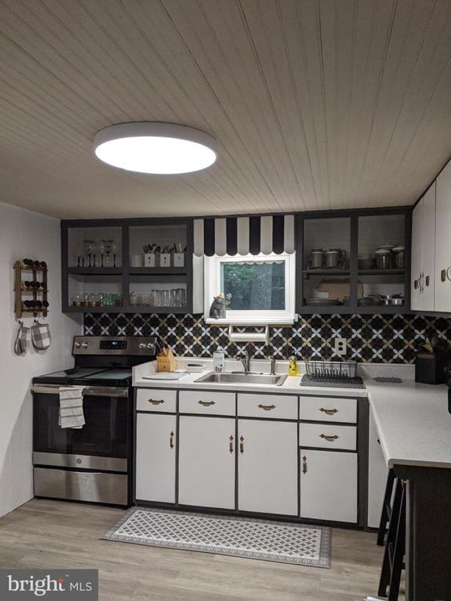 5 Red Oak Ln, House other with 2 bedrooms, 1 bathrooms and null parking in MILROY PA | Image 10