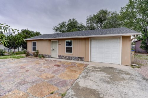 1810 Javelina Path, Chino Valley, AZ, 86323-7053 | Card Image