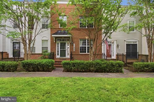 11657 Leesborough Cir, SILVER SPRING, MD, 20902-2890 | Card Image
