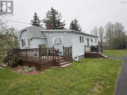 3420 Wood Avenue, New Waterford, NS, B1H1V6 | Card Image
