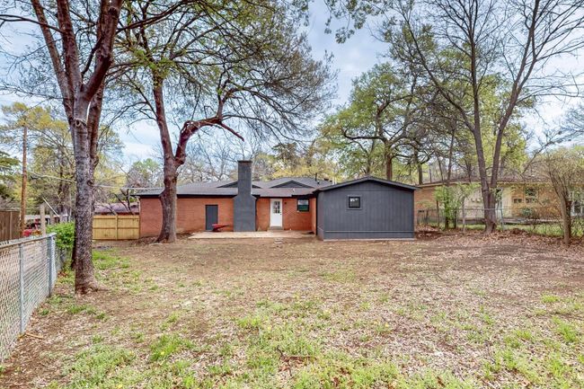 Big back yard with access. | Image 29