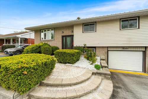 12 Chown Cres, Belleville, ON, K8P4P9 | Card Image