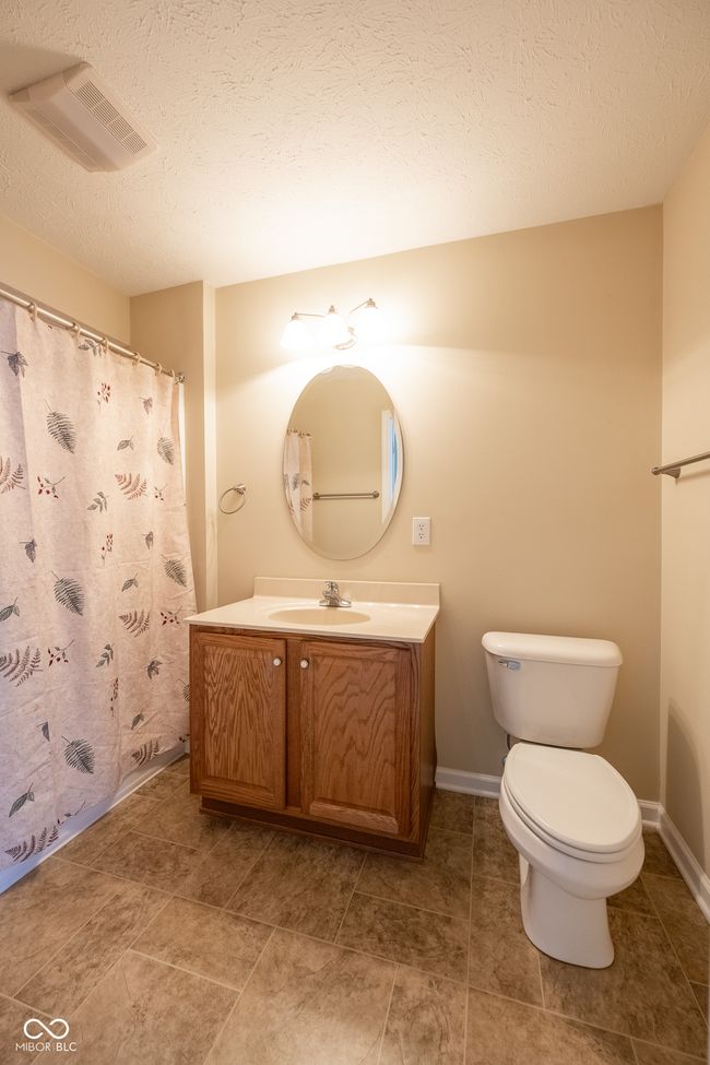 121 Autumn Glen North Dr, Condo with 3 bedrooms, 3 bathrooms and null parking in Greencastle IN | Image 32
