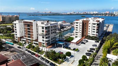 703 - 920 N Osceola Avenue, Condo with 3 bedrooms, 3 bathrooms and null parking in Clearwater FL | Image 1