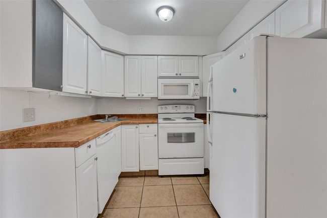 248 - 26 Wimbledon Lake Dr, Condo with 3 bedrooms, 2 bathrooms and null parking in Plantation FL | Image 10