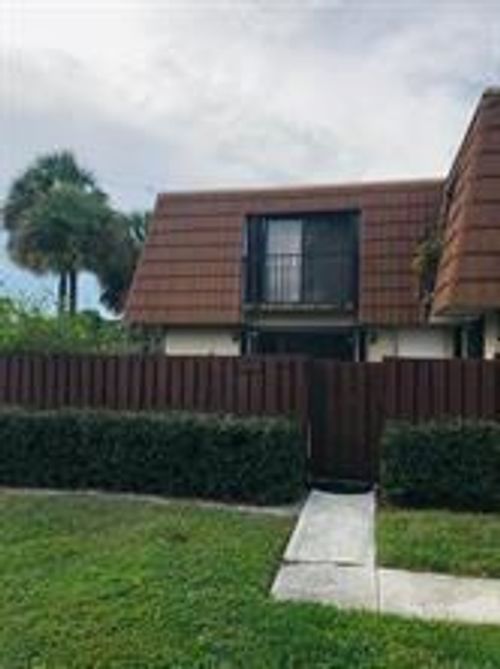 156 Heritage Way, West Palm Beach, FL, 33407-6862 | Card Image