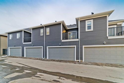 43 Cityside Terr Ne, Calgary, AB, T3N1E2 | Card Image