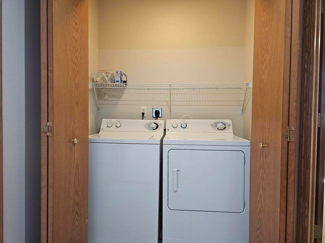 APT-4 - 3649 Pheasant Ln, Condo with 2 bedrooms, 1 bathrooms and null parking in Waterloo IA | Image 9