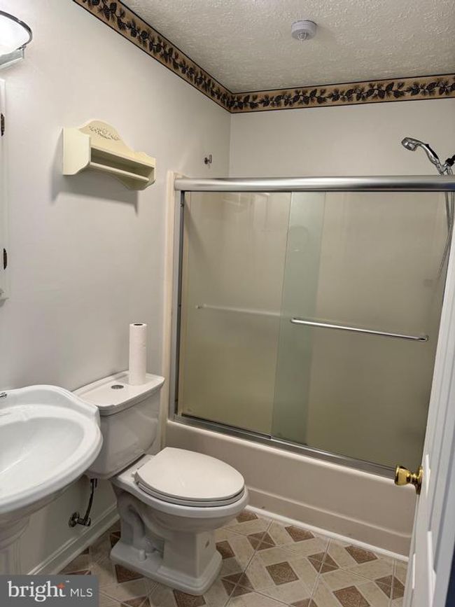 7869 Wenwell Ct, House other with 4 bedrooms, 2 bathrooms and null parking in PASADENA MD | Image 11