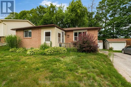 857 Birchwood Dr, Midland, ON, L4R4Y3 | Card Image