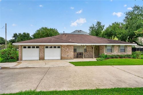 179 Sauve Rd, River Ridge, LA, 70123-1933 | Card Image