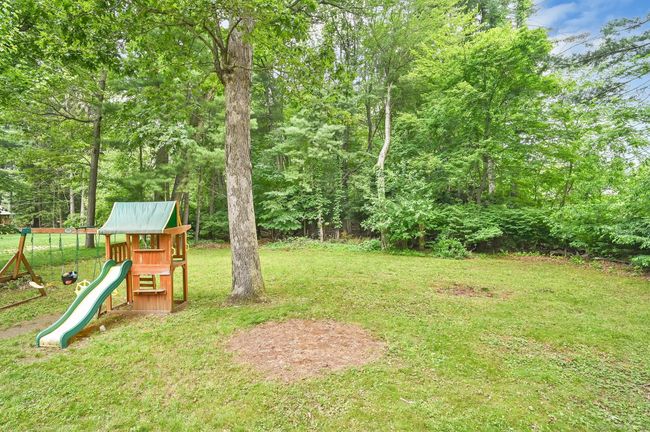 606 Forest St, House other with 4 bedrooms, 2 bathrooms and null parking in East Hartford CT | Image 5