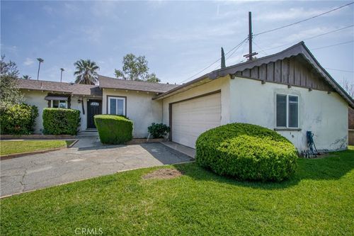 11947 Vivienda Ct, Grand Terrace, CA, 92313-5029 | Card Image