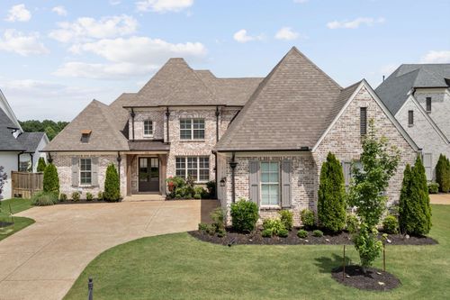 1350 Belfair Dr, Collierville, TN, 38017-1020 | Card Image