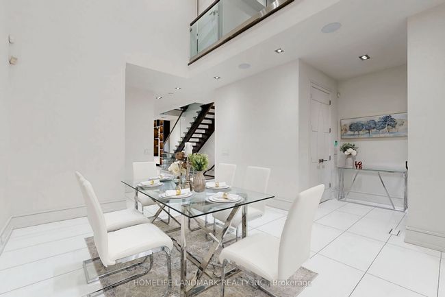 301 Jedburgh Rd, House other with 5 bedrooms, 4 bathrooms and 2 parking in Toronto ON | Image 10