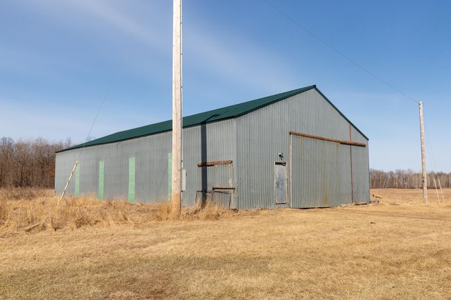 40x80, 12' door, rear door, electricity, new roof 2021 | Image 41