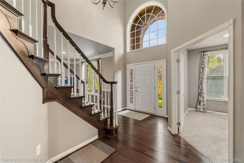 50738 Calvert Isle Dr, Novi, MI, 48374-2558 | Card Image