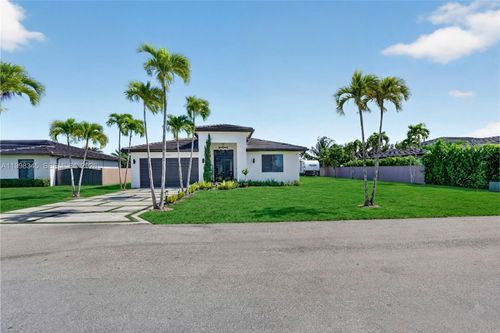 13282 Sw 227th St, Miami, FL, 33170-4336 | Card Image