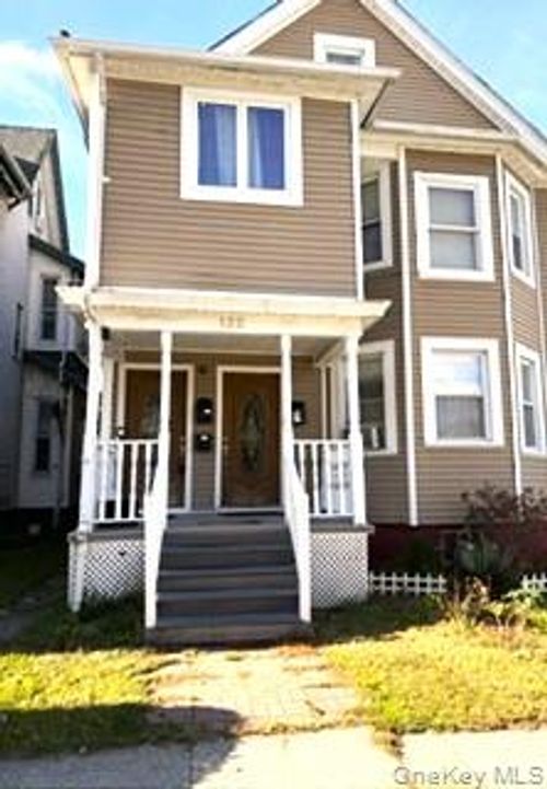 2-132 Garden St, Poughkeepsie, NY, 12601-1932 | Card Image