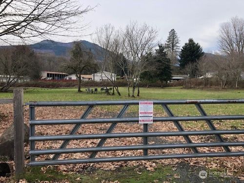 306558 Us Highway 101, Brinnon, WA, 98320-9690 | Card Image