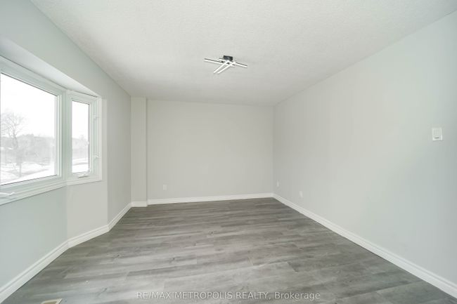 1927 Parkside Dr, House other with 5 bedrooms, 4 bathrooms and 2 parking in Pickering ON | Image 25