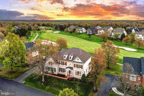 18370 Kingsmill St, LEESBURG, VA, 20176-7413 | Card Image