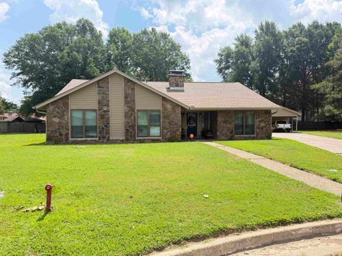 6 Cromwell Cv, Pine Bluff, AR, 71603-7504 | Card Image