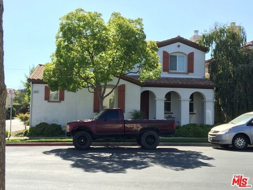 27827 Summer Grove Pl, Valencia, CA, 91354-1896 | Card Image